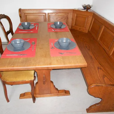 Haus Milan Burgweiler Apartamento Ostrach