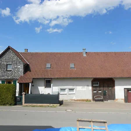 Haus Milan Burgweiler Apartamento *